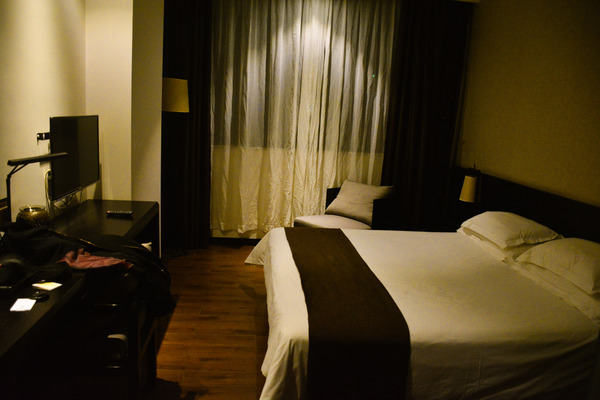 华里酒店属于几星级,汉庭酒店为啥无线网很卡