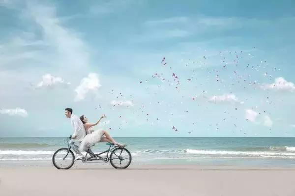 国外创意婚纱摄影作品,激发摄影师灵感的创意婚纱照