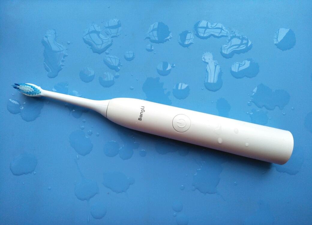 矫正牙齿用什么软毛电动牙刷好,哪一款电动牙刷对牙齿好