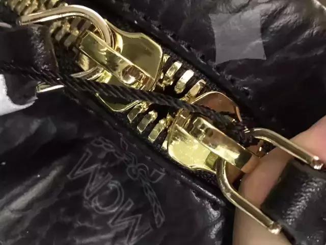 mcm双肩包大小号对照表,真品mcm双肩包哪里有卖