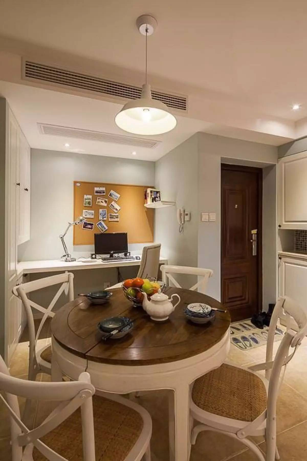 餐桌可以对着入户门吗,入户门对着餐桌如何装修