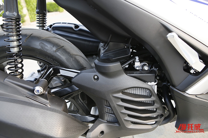 nvx155雅马哈踏板,雅马哈nvx155试驾