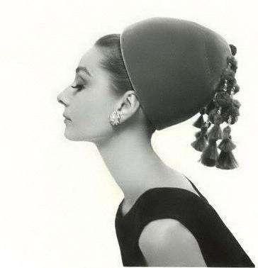 颈纹和皱纹哪个容易暴露,颈纹显老教你怎么消除