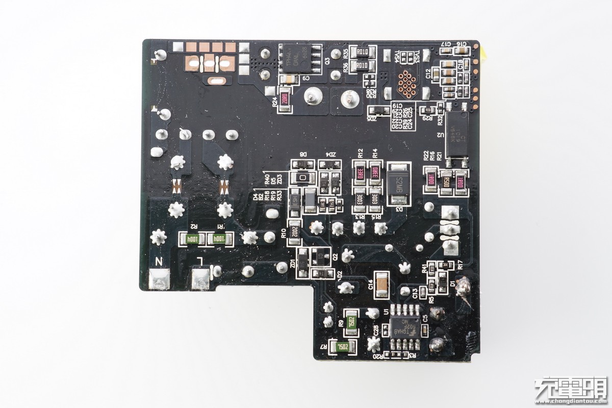 小米充电器33w快充pd,小米官网18w充电器拆解