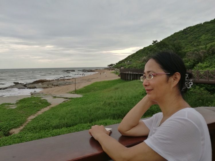 浪在枕边海在眼前——海南三亚行