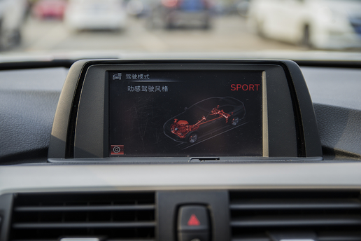 宝马316i有17款的吗,宝马316i值不值得入手