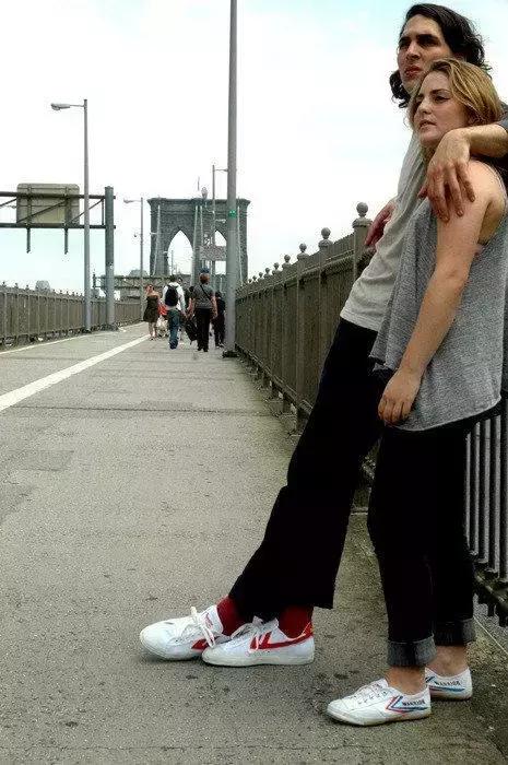 山寨回力鞋杨幂穿,杨幂回力鞋有木有字母