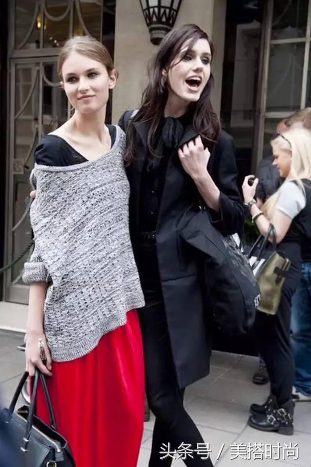 沈梦辰中发卷发造型,沈梦晨同款条纹防晒衣