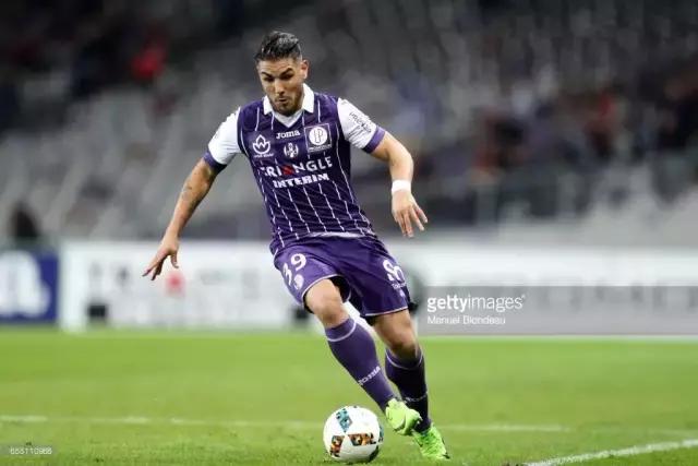 球衣撞色怎么办,图卢兹球衣