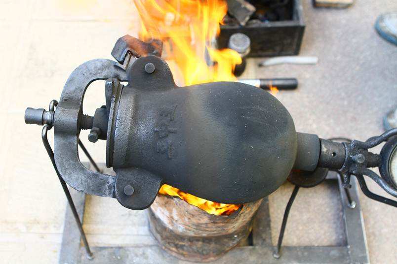 中国黑科技爆米花机,老外实验室研究中国爆米花机