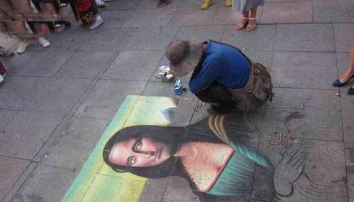 蒙娜丽莎细思极恐的真面目,蒙娜丽莎的一些细节