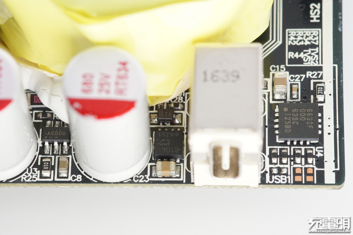 小米充电器33w快充pd,小米官网18w充电器拆解