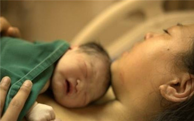 刻骨铭心的经历永生难忘,手动剥胎盘的经历