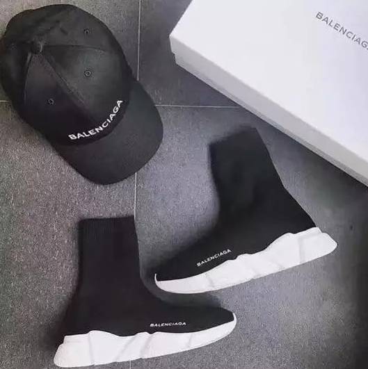 最近火爆了网红鞋,热度高的鞋