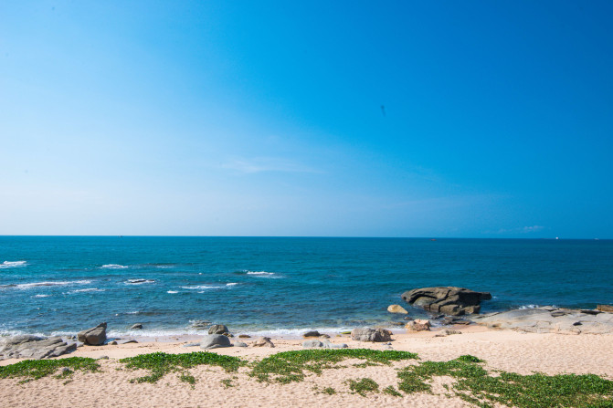 蓝天白云,椰风海韵,去三亚散散心吧