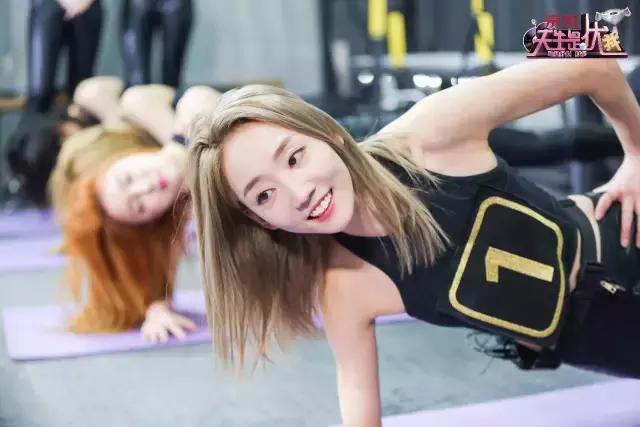 保护真人秀的“真”，《天生是优我》向国际最强女团发起讨教