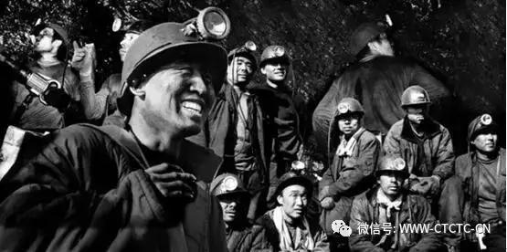 采煤矿工一月工资多少钱,矿工井下作业工资高吗