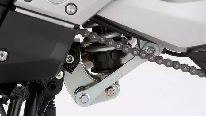 本田跨界“万金油”X-ADV泰国上市，售价8.3万！