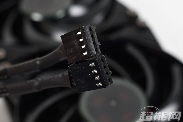 酷冷至尊coolermaster评测,酷冷至尊下压式散热器推荐