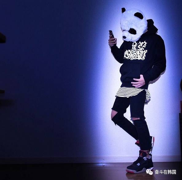 换季了买一双鞋子,换季买什么鞋子好看