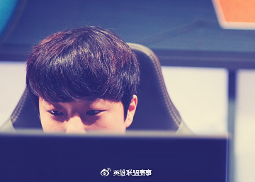 [官方长文]Ssumday：阳光灿烂的日子