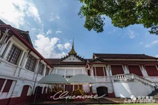 琅勃拉邦，菩提树下万人欢愉