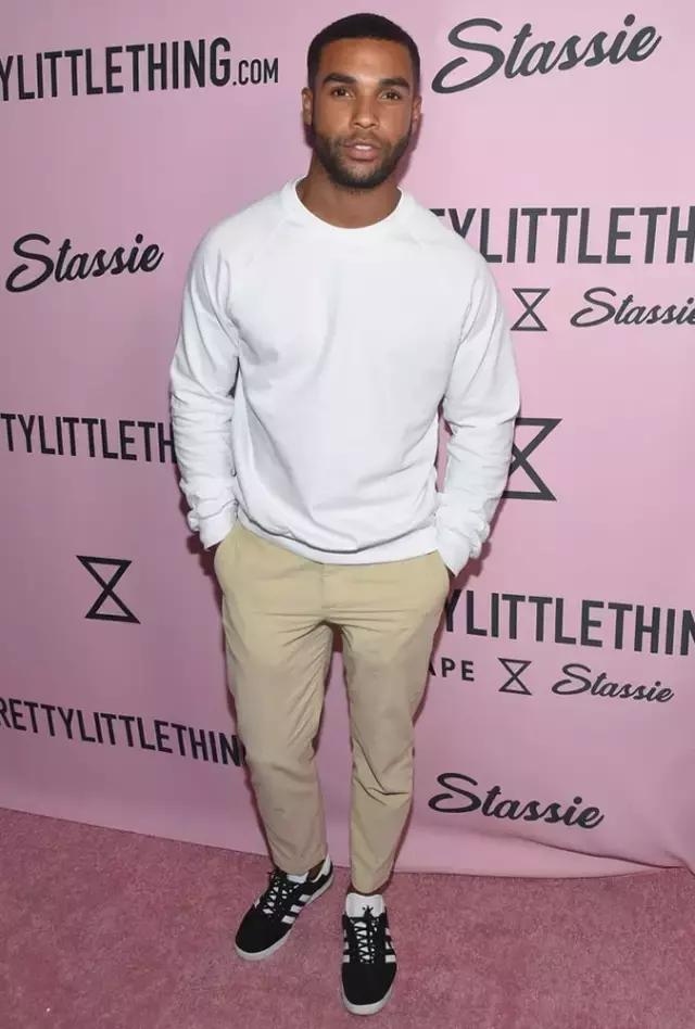 一周男星穿衣榜｜窦骁和达康书记“父子”同台啦！