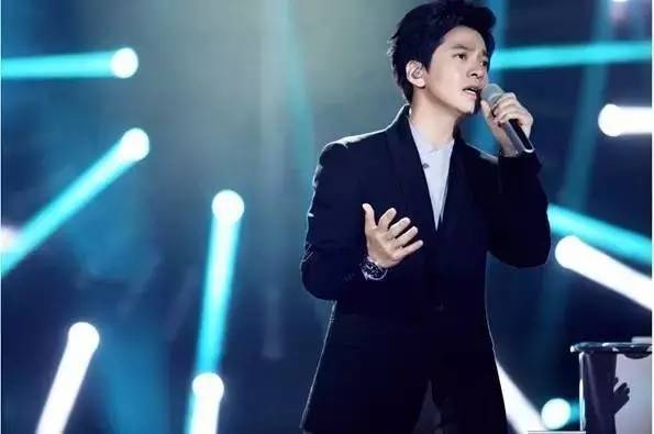 大长腿、六块腹肌，《人民的名义》中大叔居然都是跑步达人