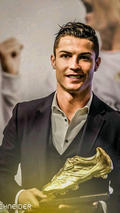 33岁的c罗在最后一场比赛干嘛了,33岁的c罗仍在创造足坛新纪录