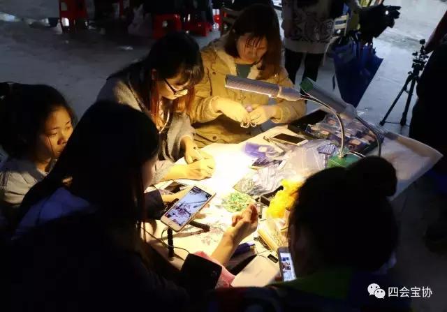 直播卖翡翠的套路和方法,直播卖玉石翡翠