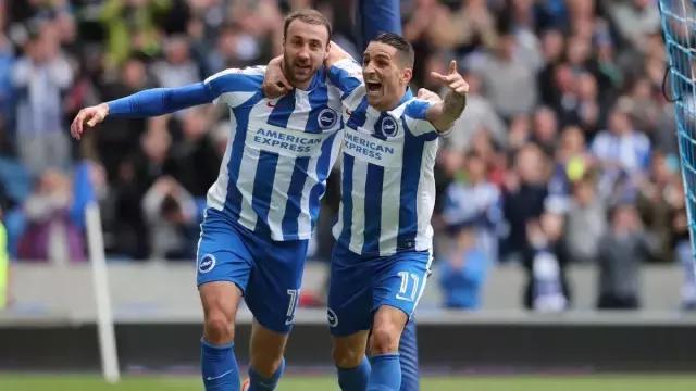 “海鸥”升超！蓝白剑条衫再现顶级联赛！