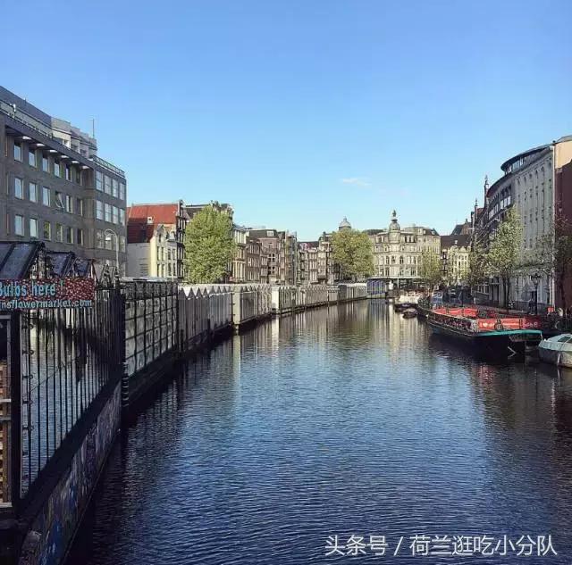 旅行必看｜它是全球唯一的水上鲜花市场，买花逛吃两不误！