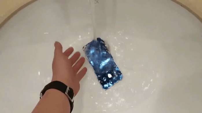 小米6真的不卡吗,小米6的真实防水功能