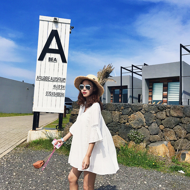 蕾丝雪纺小清新裙,优雅气质雪纺裙散发迷人气息