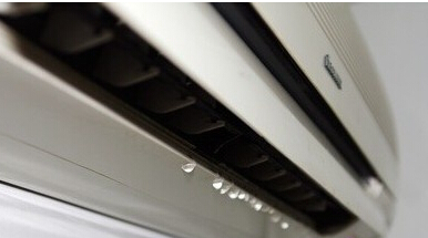 空调室内滴水怎么维修处理,空调滴水问题怎么处理美的