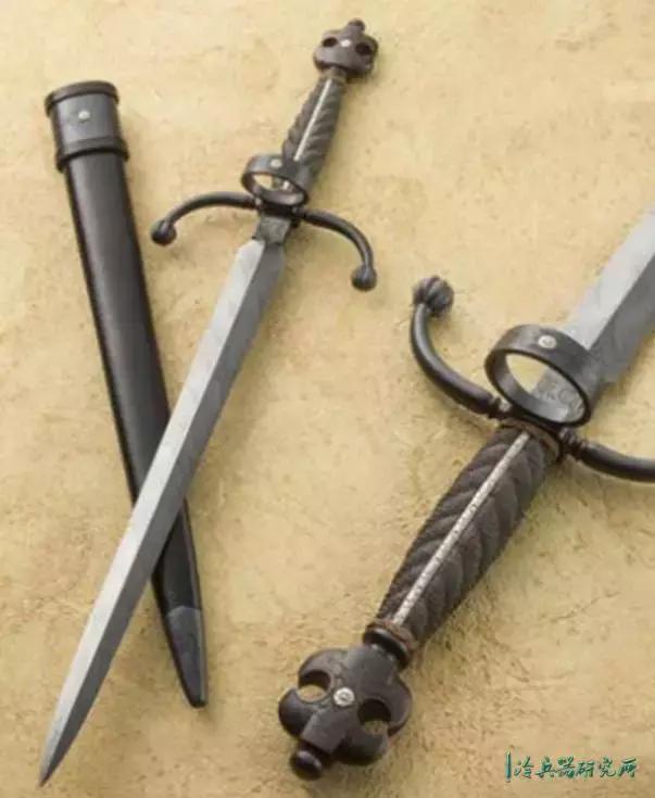 凯文卡森刀剑图片 (凯文卡森刀剑大马士革)