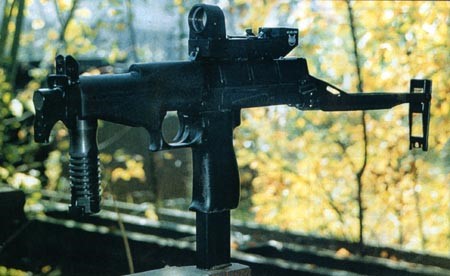 冲锋枪潮玩,大佬喜欢的冲锋枪