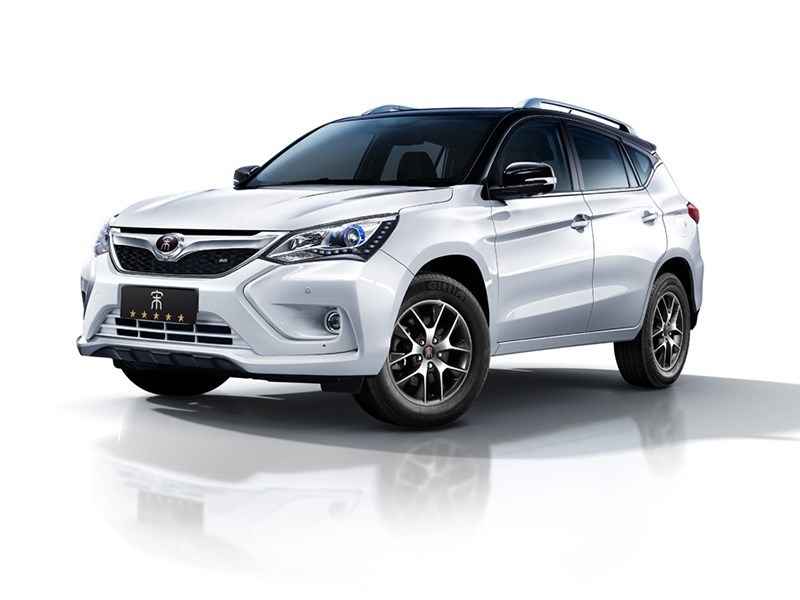 16款比亚迪宋1.5t盖世版,比亚迪宋混动1.5自吸和1.5t哪个好