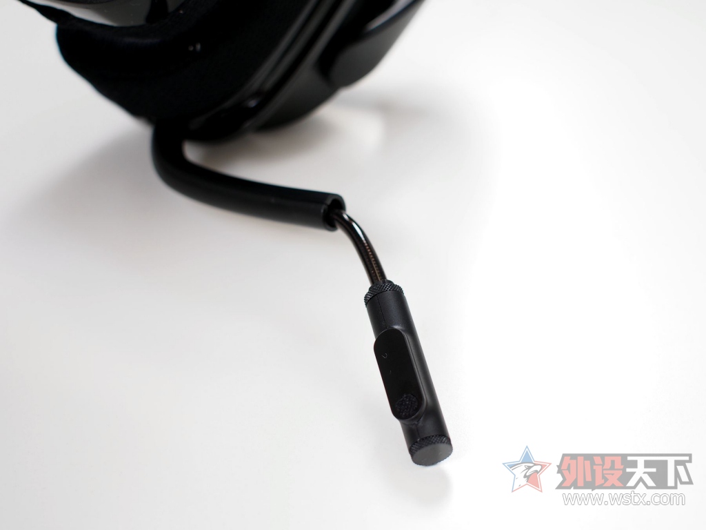 罗技g435无线游戏耳机体验,罗技g533