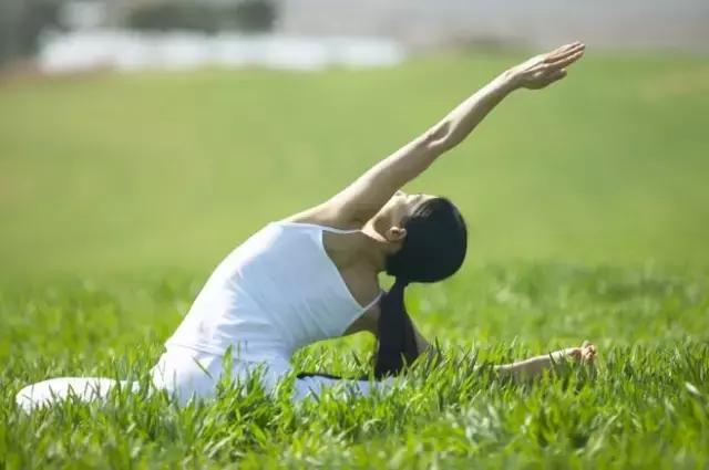 筋缩百病生,打通经络百病消