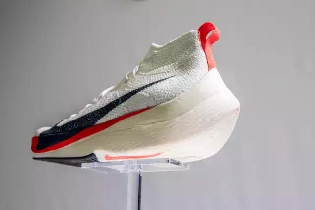 破2计划原视频,破二计划穿的跑鞋