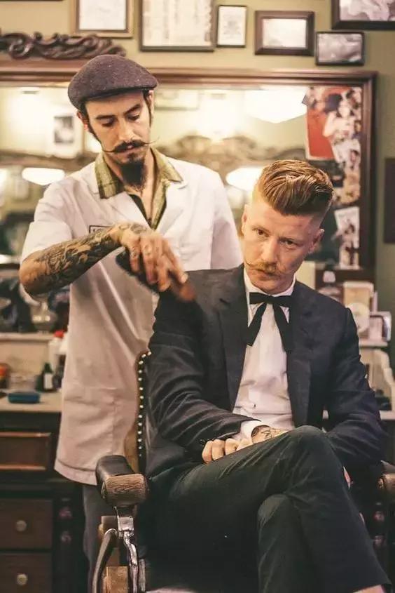 发质不好一定是你没选对吹风机,如何只用一点发蜡做出好看发型