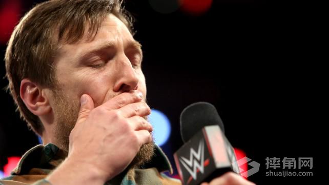 wwe丹尼尔布莱恩被希莫斯秒杀,丹尼尔布莱恩被希莫斯秒杀