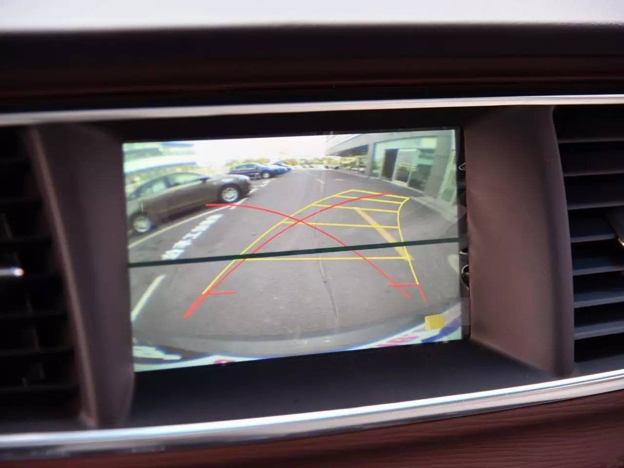 老款别克gl8还有新车吗,老款别克gl8以旧换新