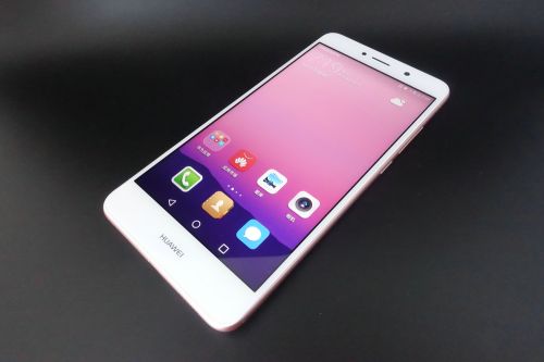 华为畅享7plus值得买么,华为畅享7高配版测评