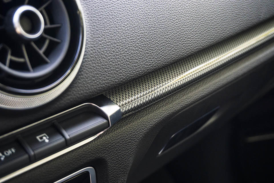 新奥迪a3两厢评测,新奥迪a3l汽车测评