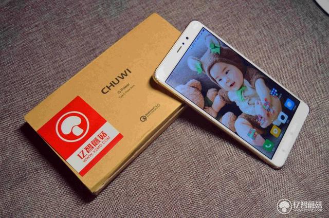 66w超级快充移动电源测评,唯快不破