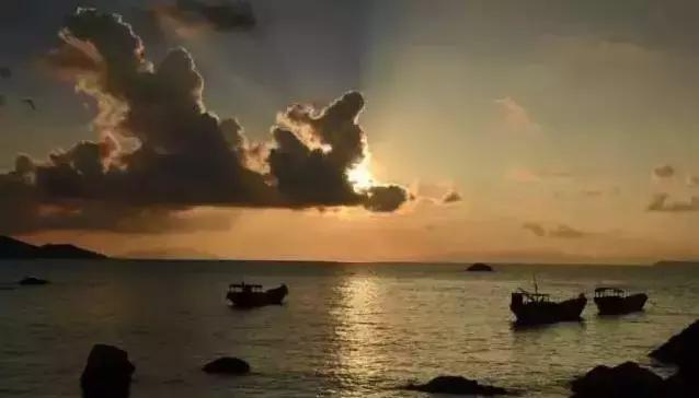 广州隔壁竟藏了个“小希腊”?五一不出国照样刷爆朋友圈!