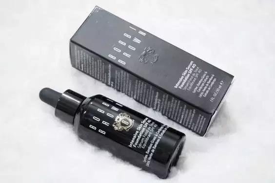 ct粉饼适合干皮还是油皮,干油皮底妆推荐什么粉底液