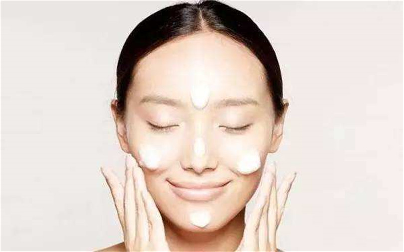 敏感肌肤怎么修复找皮肤专家,如何修复敏感皮肤